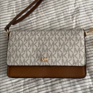 NWT Michael Kors Crossbody - brown